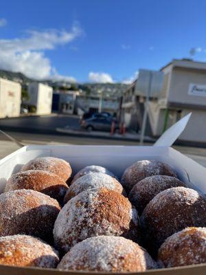 It's fat Tuesday Malasadas - Classic  for my peeps!