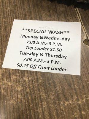 Great laundromat in Tomball! Clean, fantastic customer service, and laundry specials!