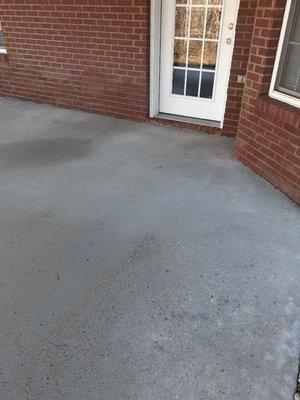 Pressure washing drive way