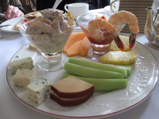 Nice platter, gouda cheese is tasty.