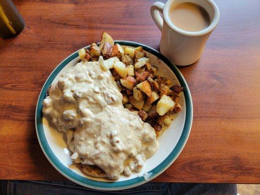 Hill Billy platter with home fries.