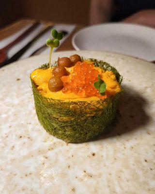 Uni bowl, sea urchin, smoked trout roe, seaweed pureed rice, gamtae