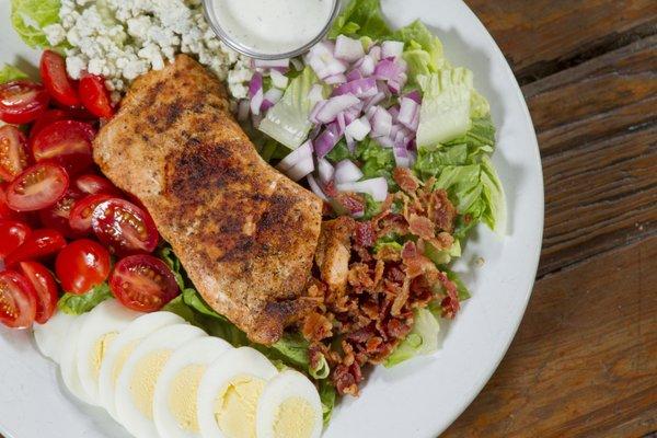 Salmon cob salad