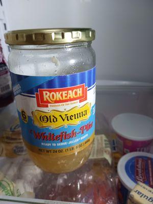 Front label on gefilte fish jar.