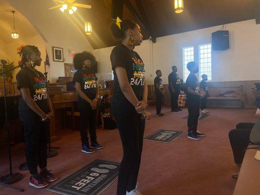 Youth in a Praise dance.