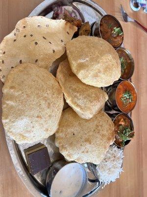 Nukkad Special Non-Vegetable Thaali