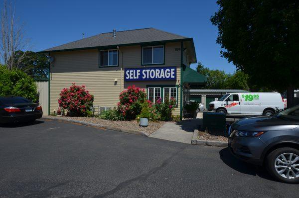 America's Self Storage