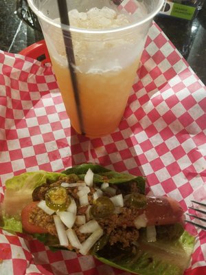 Best carb free hot dog, Arnold Palmer and service from Hanah!