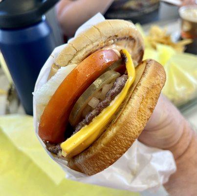 Cal burger, messy but thick veggies and plenty of secret sauce (thousand island)