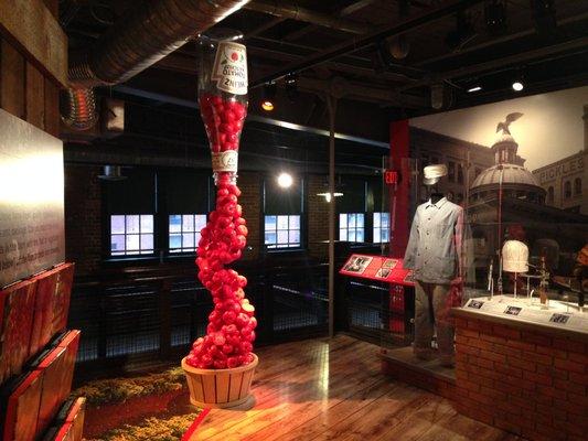 Tomato Waterfall - Heinz Ketchup Museum