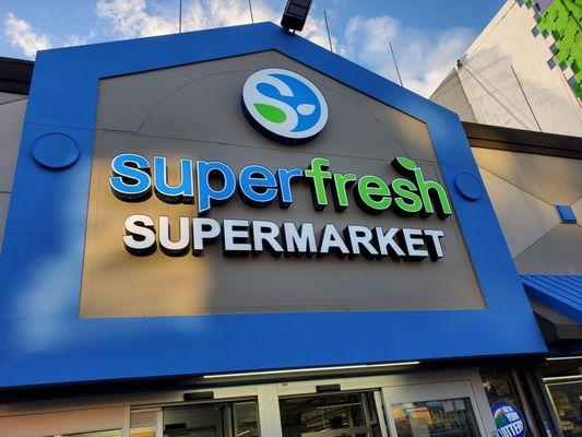 Superfresh Supermarket