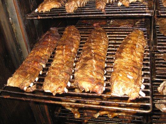 Yoder's Ribs and Chickens