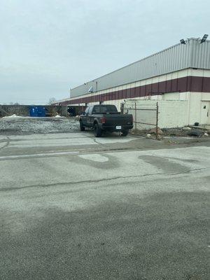 Geist Truck and Auto Service Center