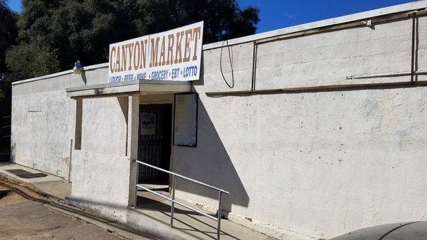 Canyon Store