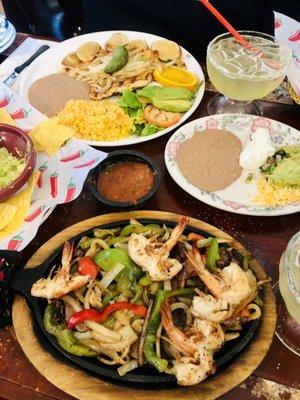 Steak and shrimp fajitas