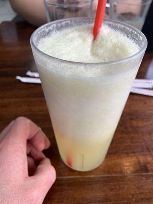 Agua de piña