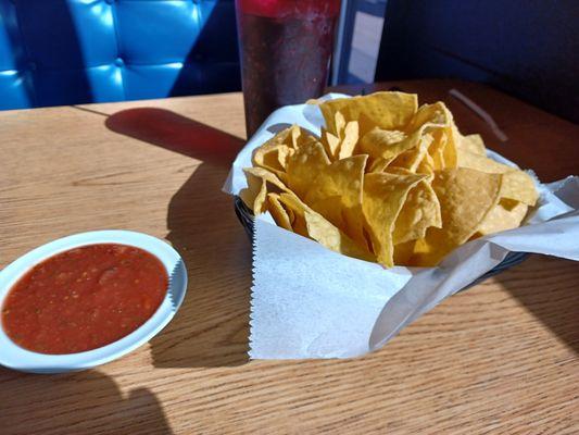 Really good chips & salsa