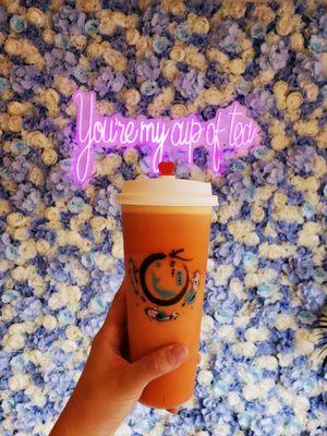 Thai Milk Tea || IG: @misspiggyeats