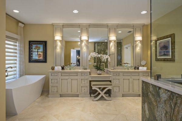 Elegant master bath