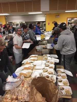 Fight2Feed dishing up 1350 meals for Thanksgiving 2017