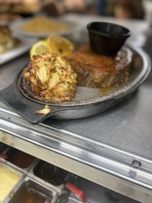 Jumbo Lump crab cake and prime rib