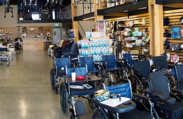 Bellevue Healthcare Seattle - wheelchairs, lift chairs, compression stockings, and aids of daily living.