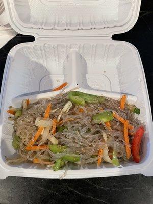 Entree portion of Japchae. Bland bland bland. And use a smaller container if you're not going to fill up a bigger one!!