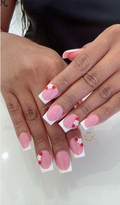 Nails by Leo at Onyx Nails in National City. Call us at 858-999-9979 to schedule your appointment. Walk-in welcome!