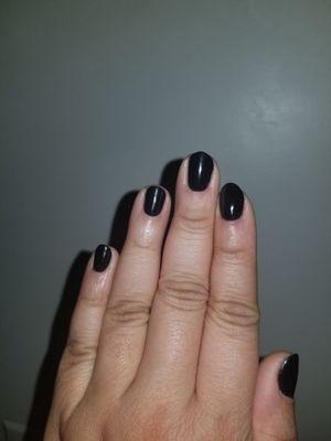 Nails black and on point.