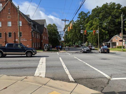 First Gastonia officer on the scene