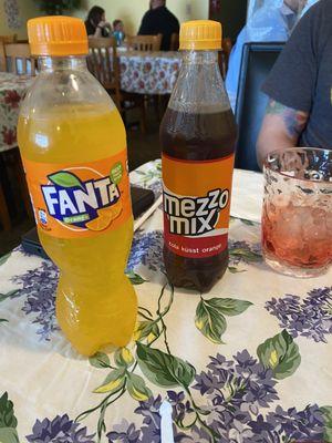 Fanta und Mezzo mix