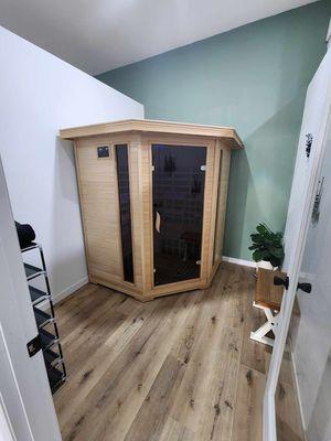 Our infrared sauna has light therapy, achieves temps up to 140 degrees, and allows your body to restore from all your hard work.