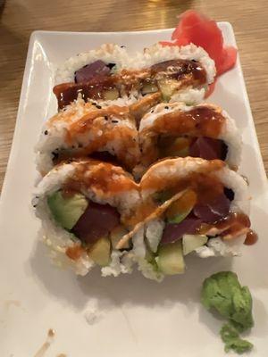 Spicy tuna roll