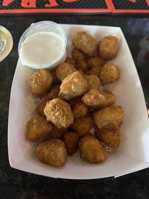 Fried cheese curds