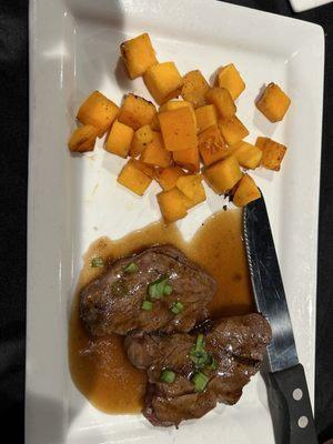 Lunch medallions and butternut squash.  Very good.