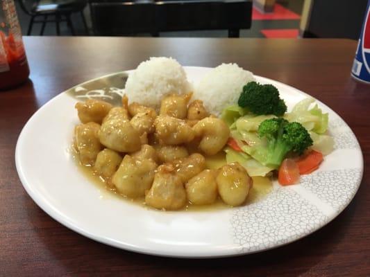 Orange chicken plate