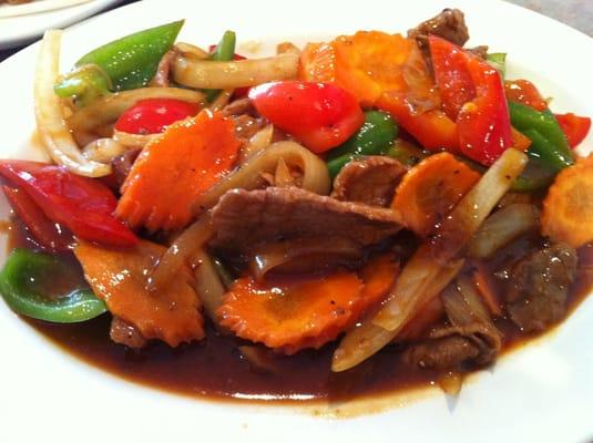 Stir fried steak with veggies