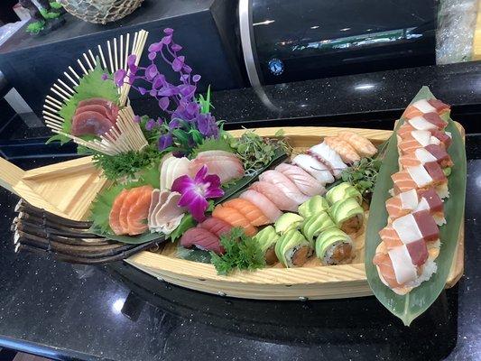 Sushi boat