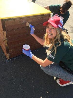 Neighborhood of Good! Bringing the community together to build a new playground.