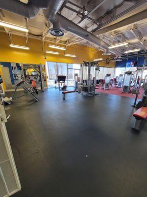 HOLLYWOOD AND LAKEMEAD GYM
OPEN 24/7