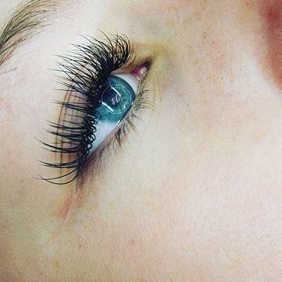 Classic lashes