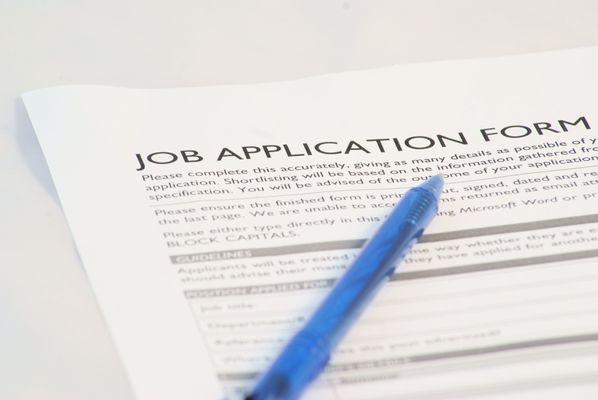 We specialize in creating professional resumes that will attract job recruiters and employers.