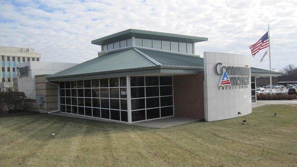 CommunityAmerica Credit Union's Nall Hills Branch.