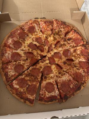 Large pepperoni pizza