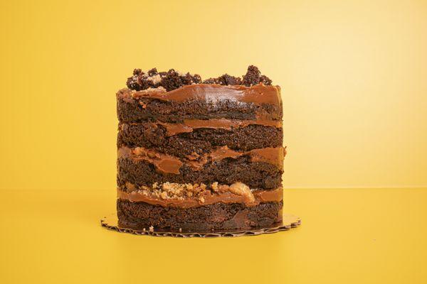 Dulce de Leche Brownie Cake