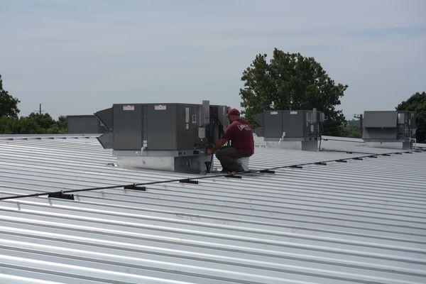 Service & Installation of Commercial Rooftop units