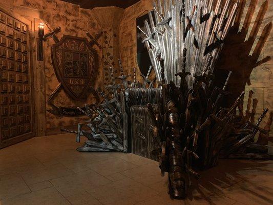 The only Game of Kings Escape Room in Seattle!