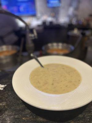 Bowl clam chowder New England