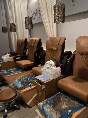 Private pedicure room #2