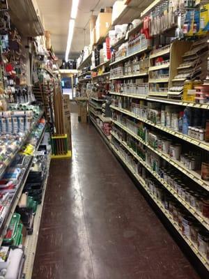 love the narrow aisles